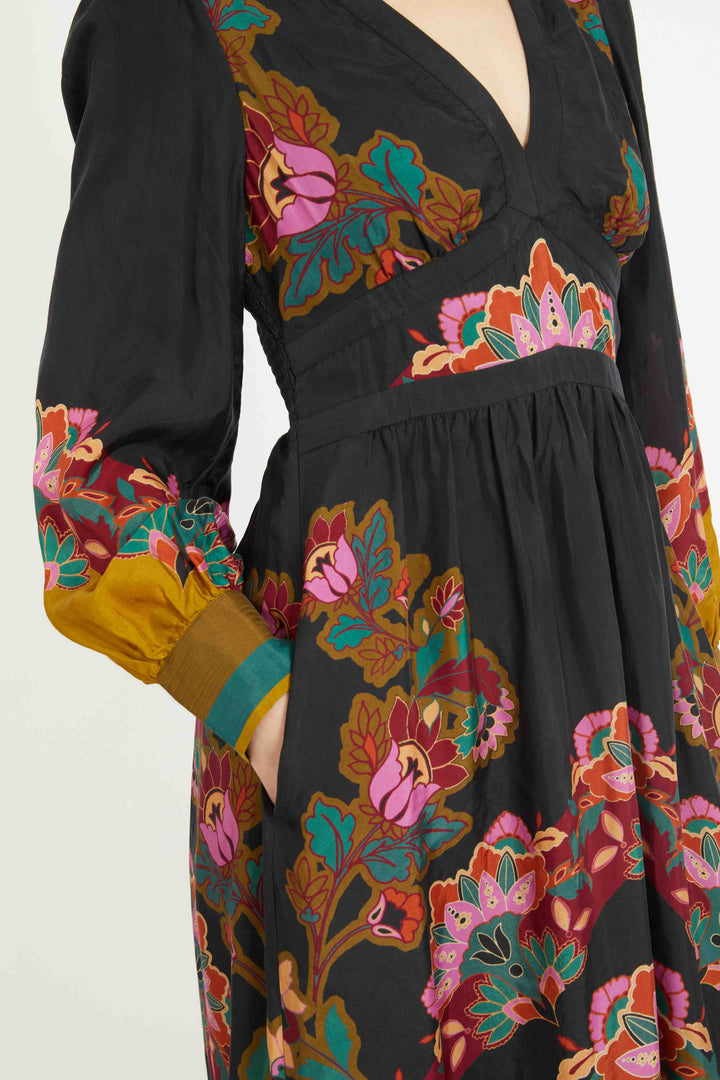 Lacquer Bush Lily Perle Dress