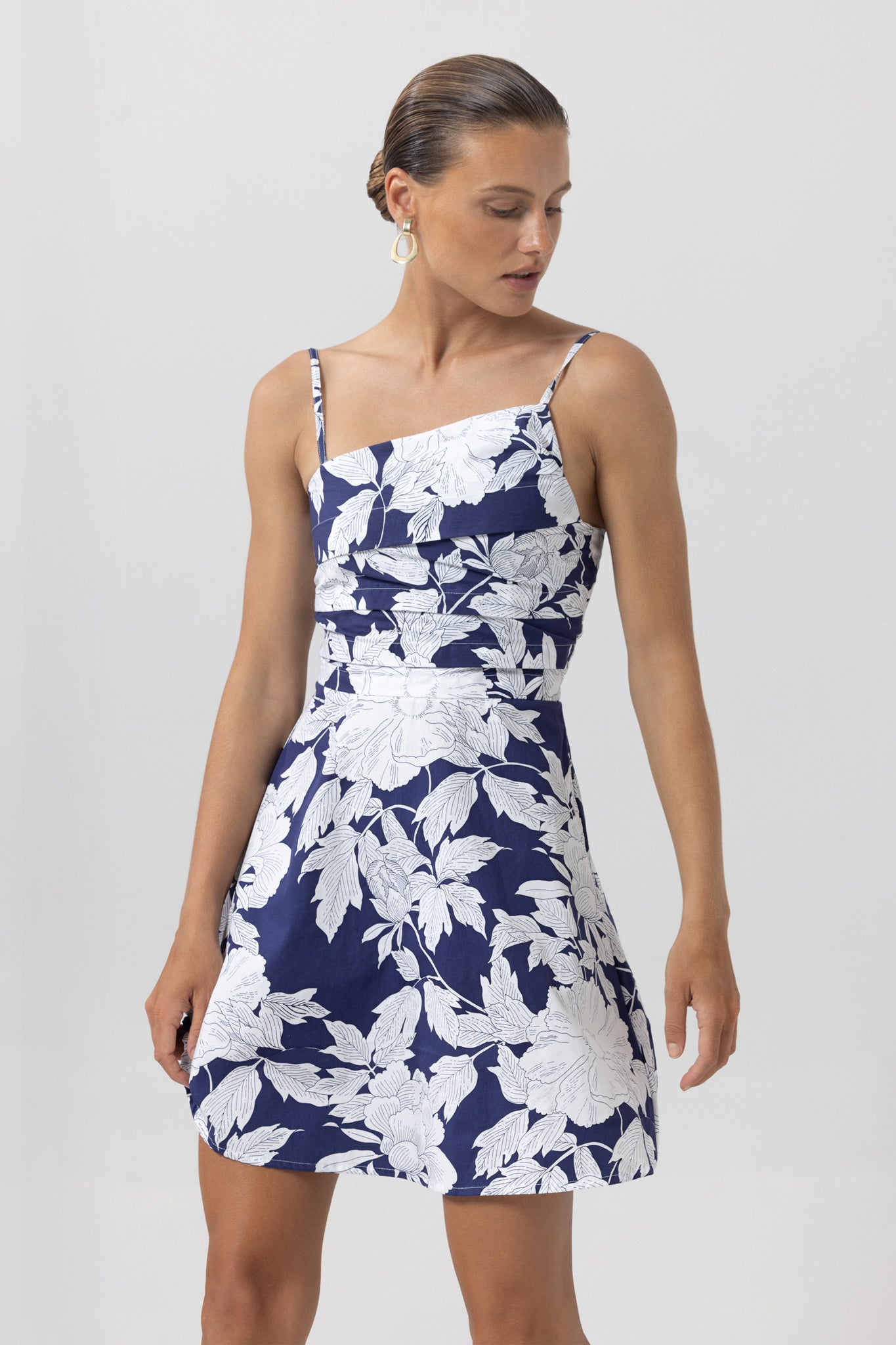 Navy Blue And White Rosa Floral Phillipa Dress – Fourteenth Boutique