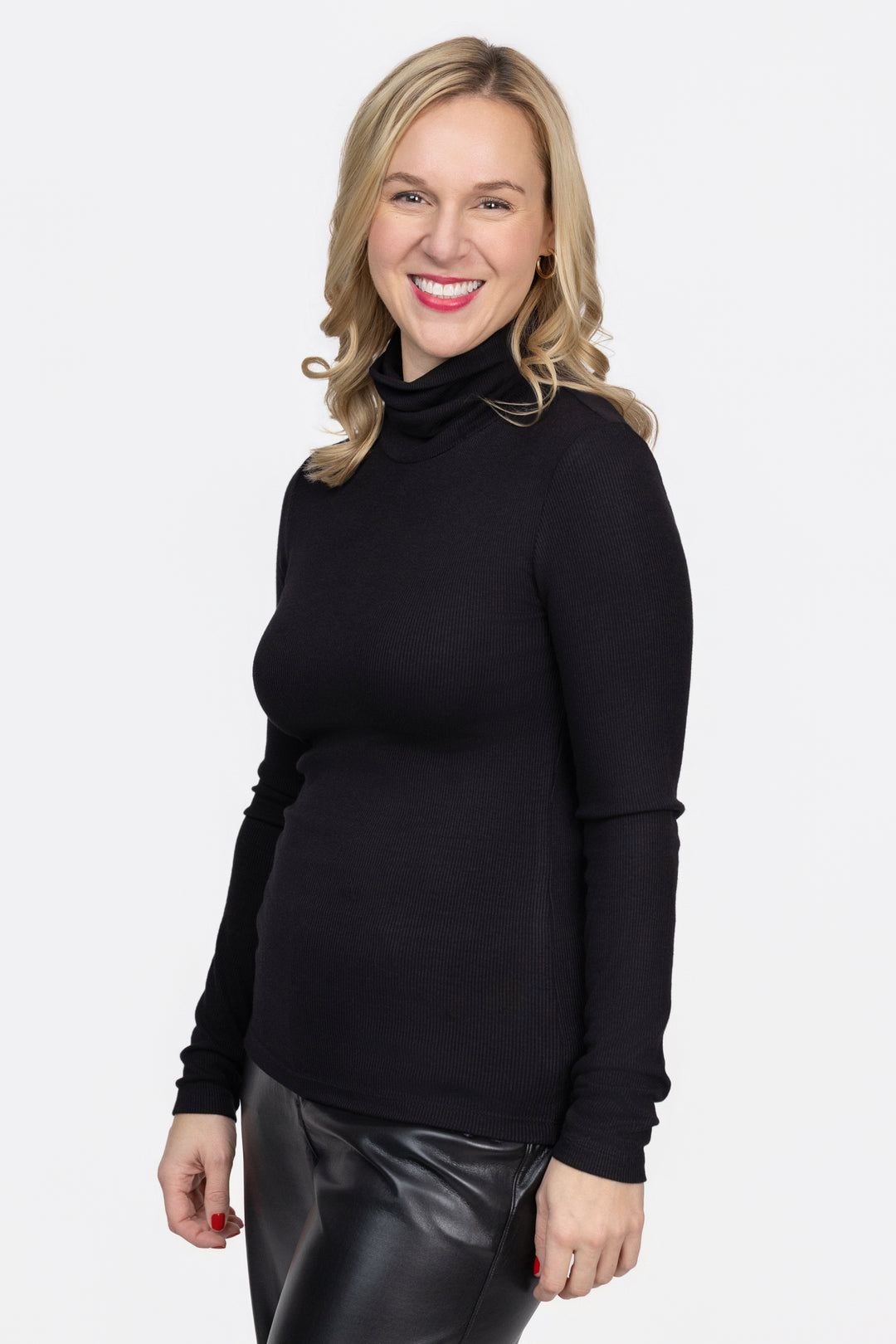 Black Essential Turtleneck