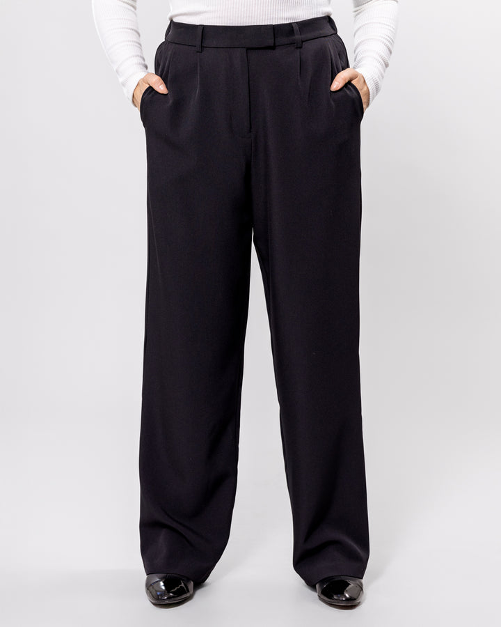 Black Straight Leg Neave Pant