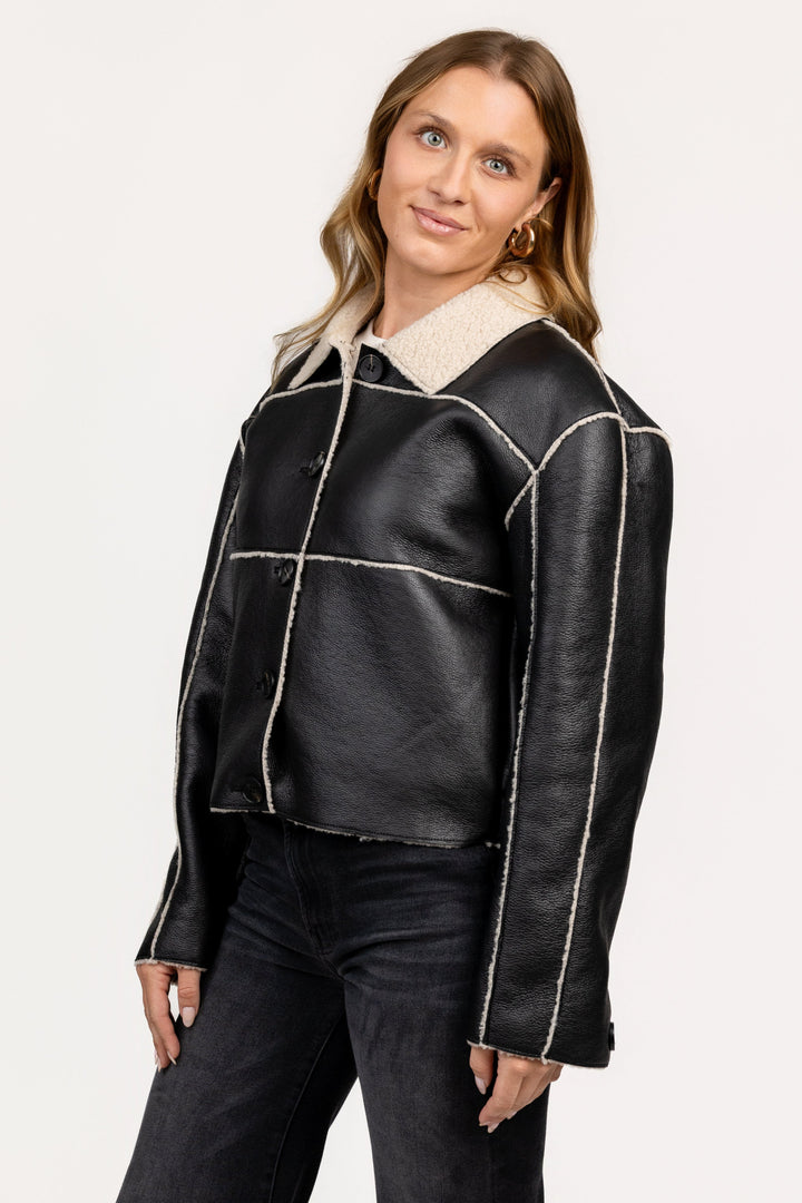 Black Tilia Coat