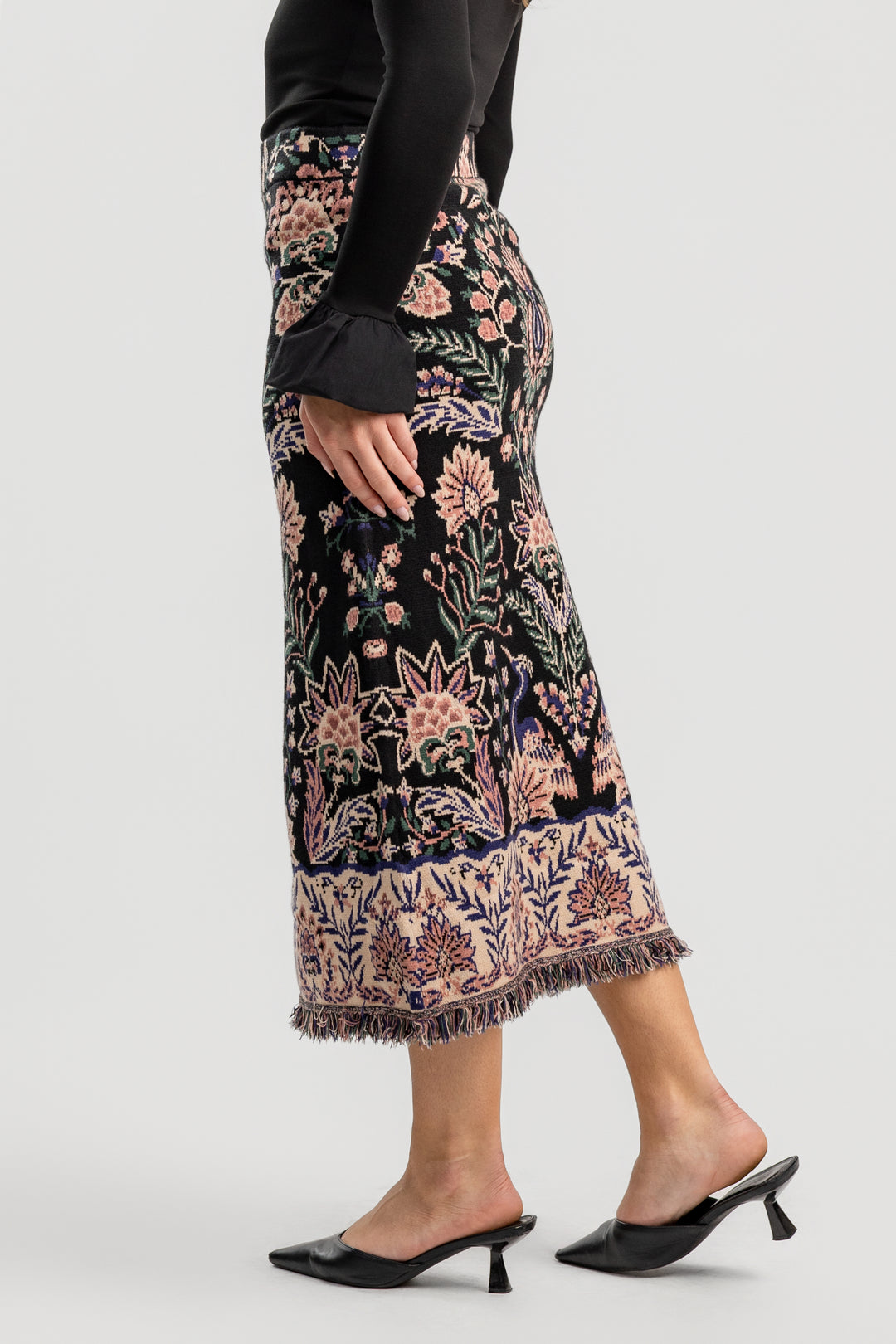 Black Marvelous Garden Skirt