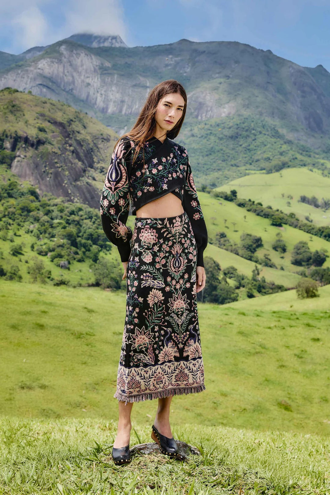Black Marvelous Garden Skirt