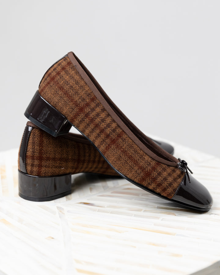 Brown Tartan Brown Patent Cap Toe Pump