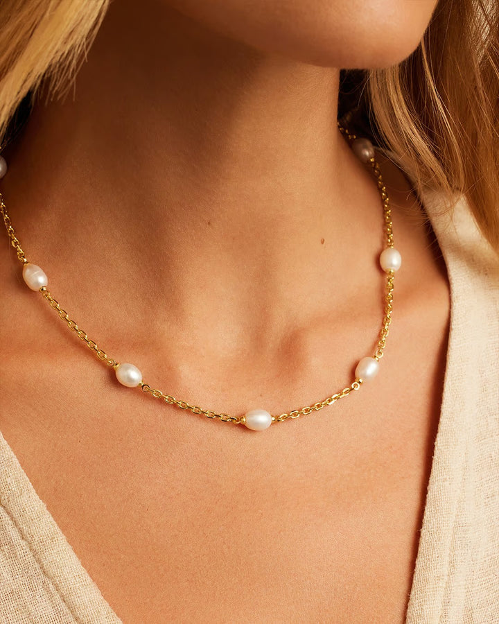 Gold Freshwater Pearl Phoebe Necklace