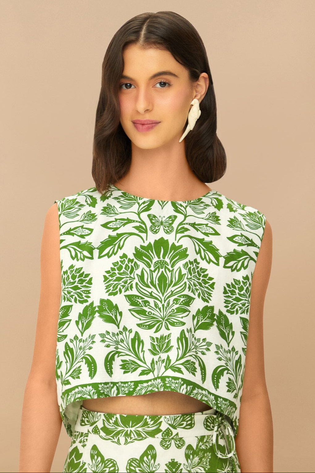 Green Delicate Tapestry Sleeveless Top