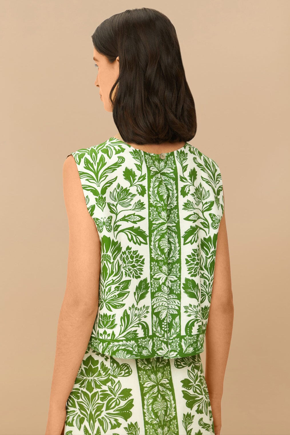 Green Delicate Tapestry Sleeveless Top