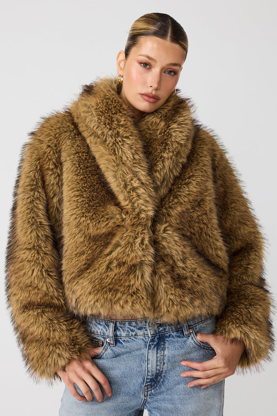 Honey Roe Coat
