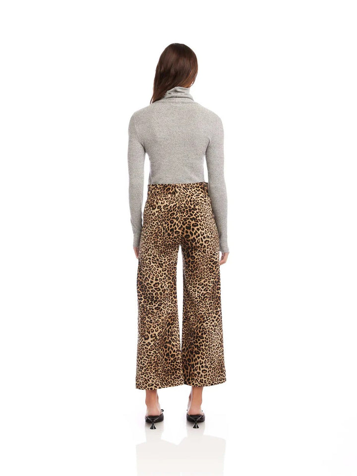 Leopard Rylee Cropped Pant