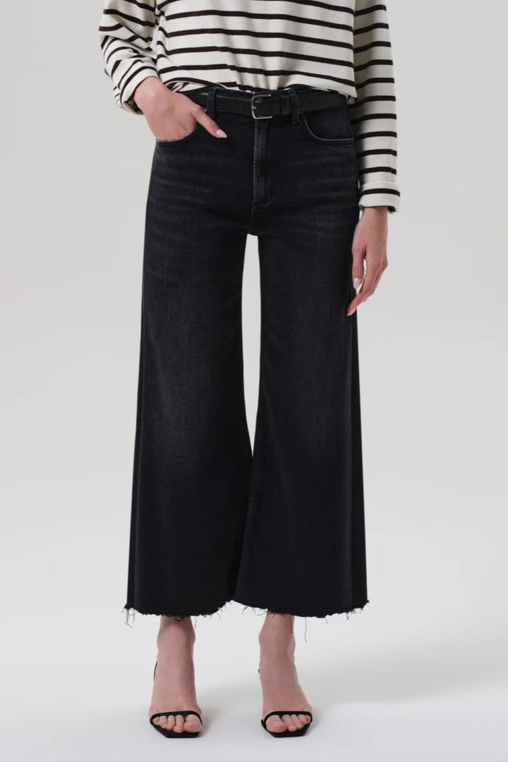 Medallion Wide Leg Crop Lyra Jean