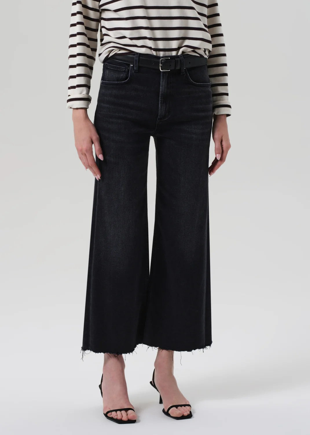 Medallion Wide Leg Crop Lyra Jean
