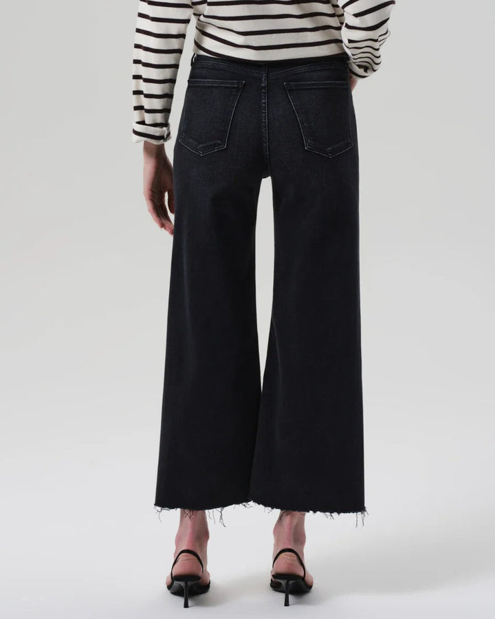 Medallion Wide Leg Crop Lyra Jean