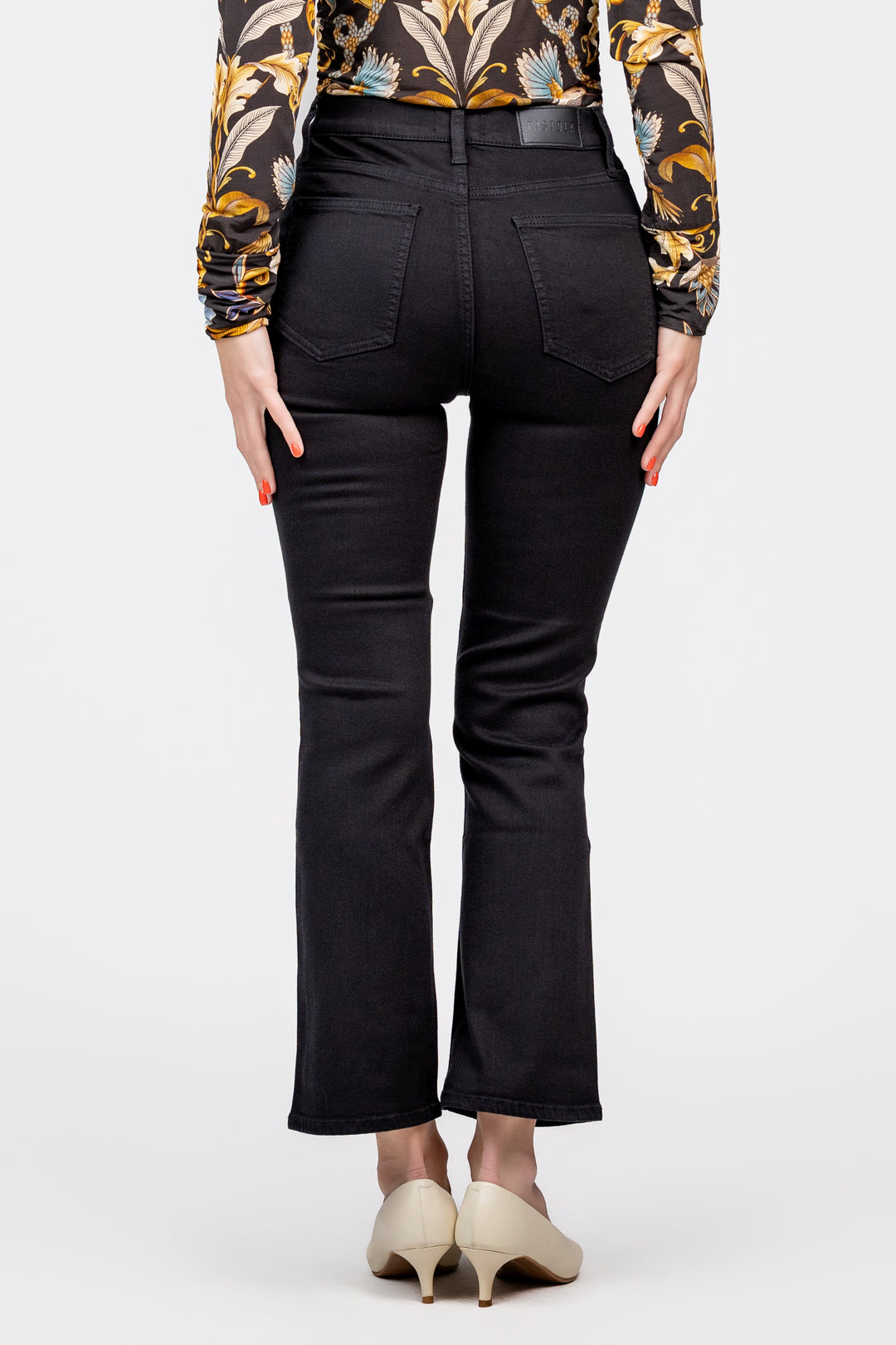 Noir High Rise Crop Boot Lennon Jean