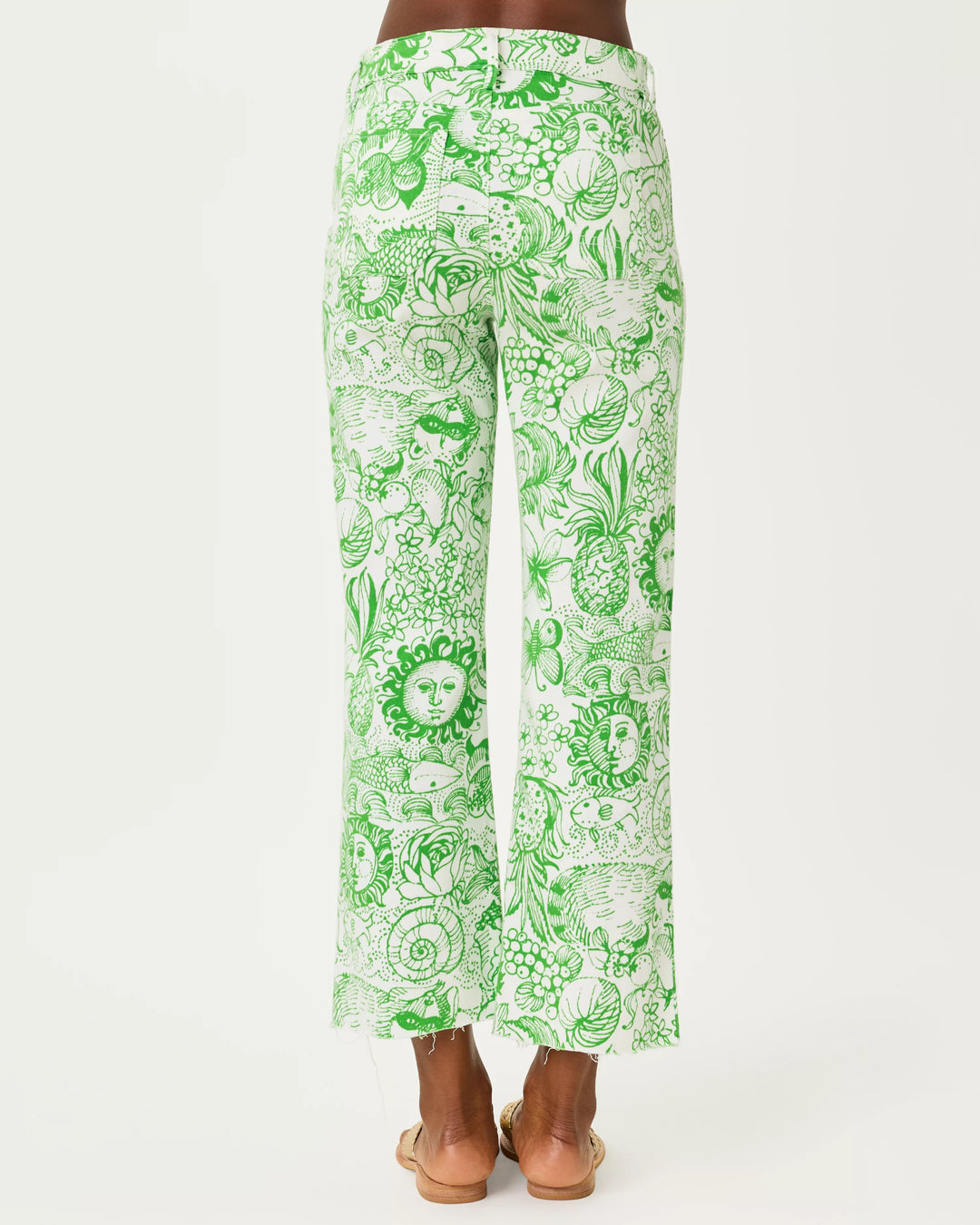 Putting Green Fleur De Lilly Harleen Jean