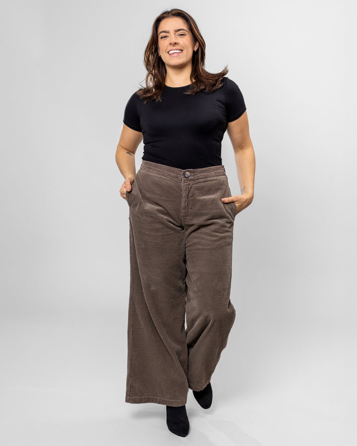 Saddle Wide Leg Corduroy Pant