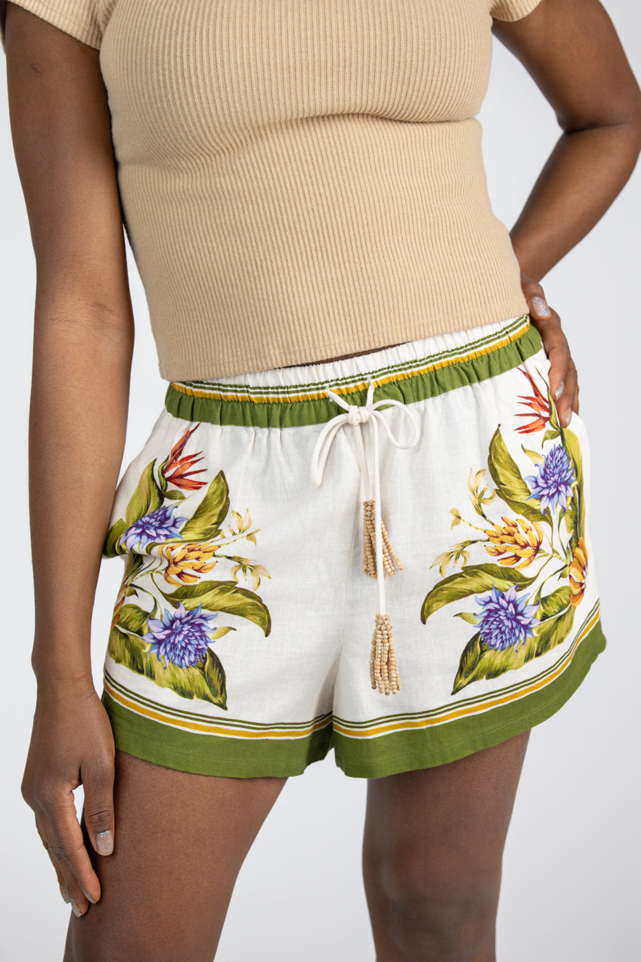 Sand Tropical Scarf Short
