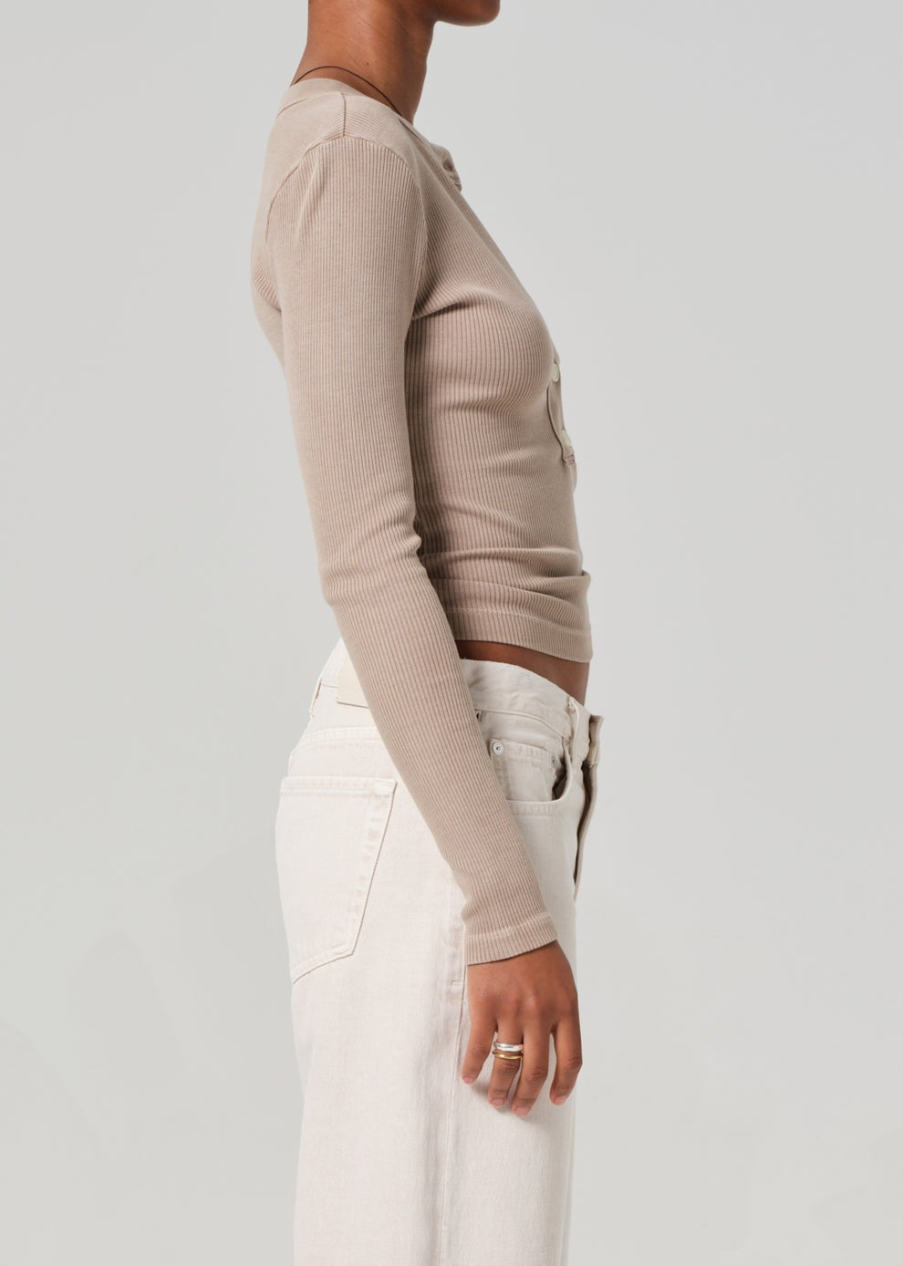 Sandatlas Medium Beige Varra Henley Tee