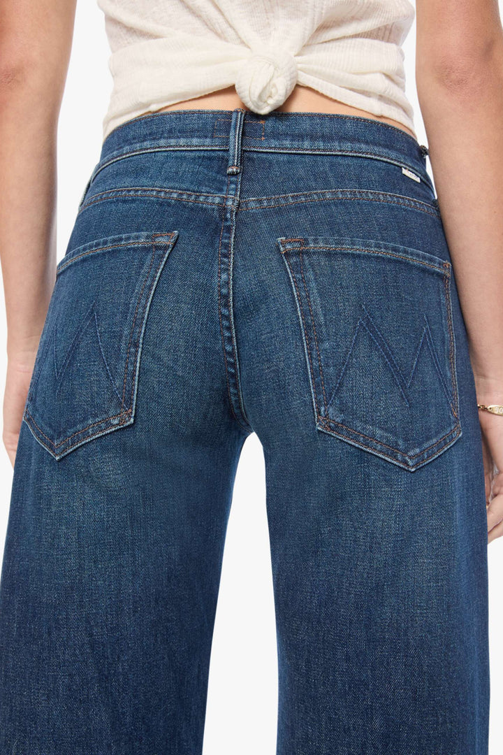 That Belongs In A Museum Lasso Sneak Jean