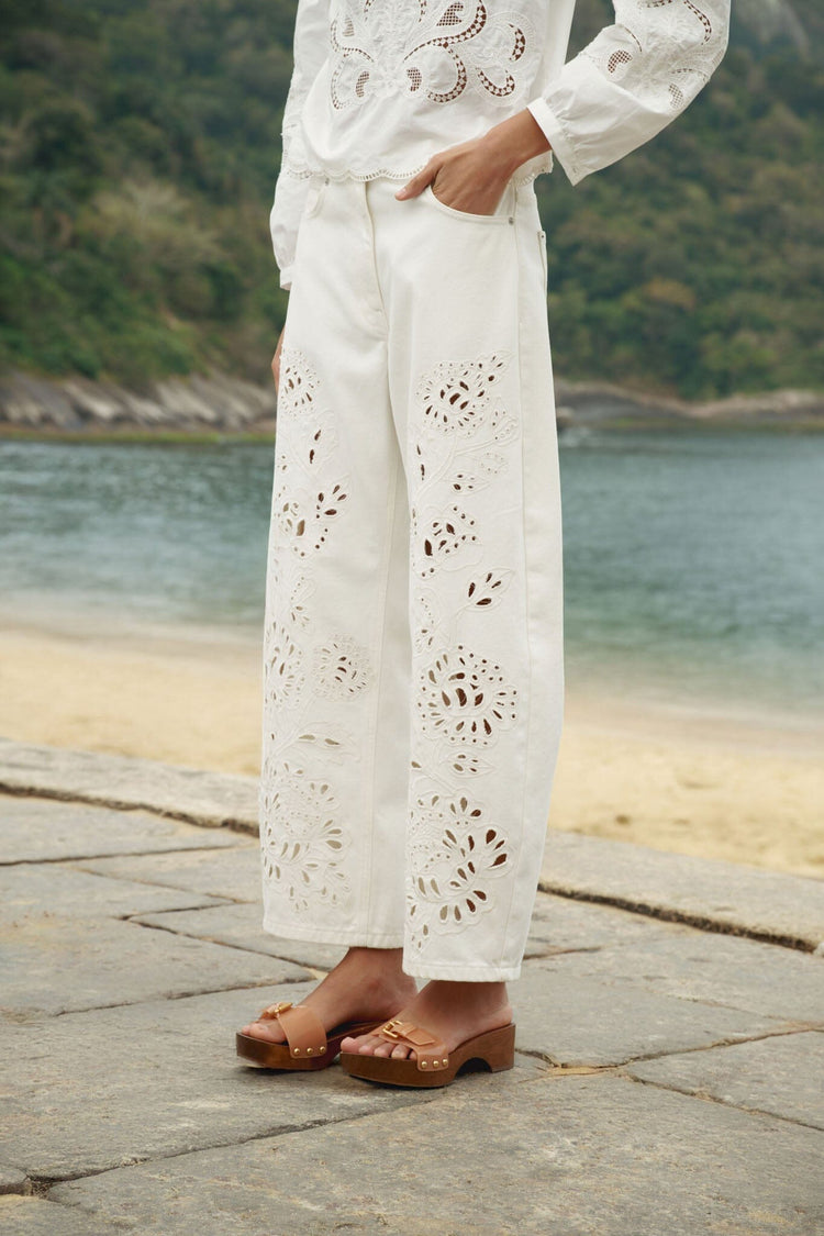 White Richelieu Pant