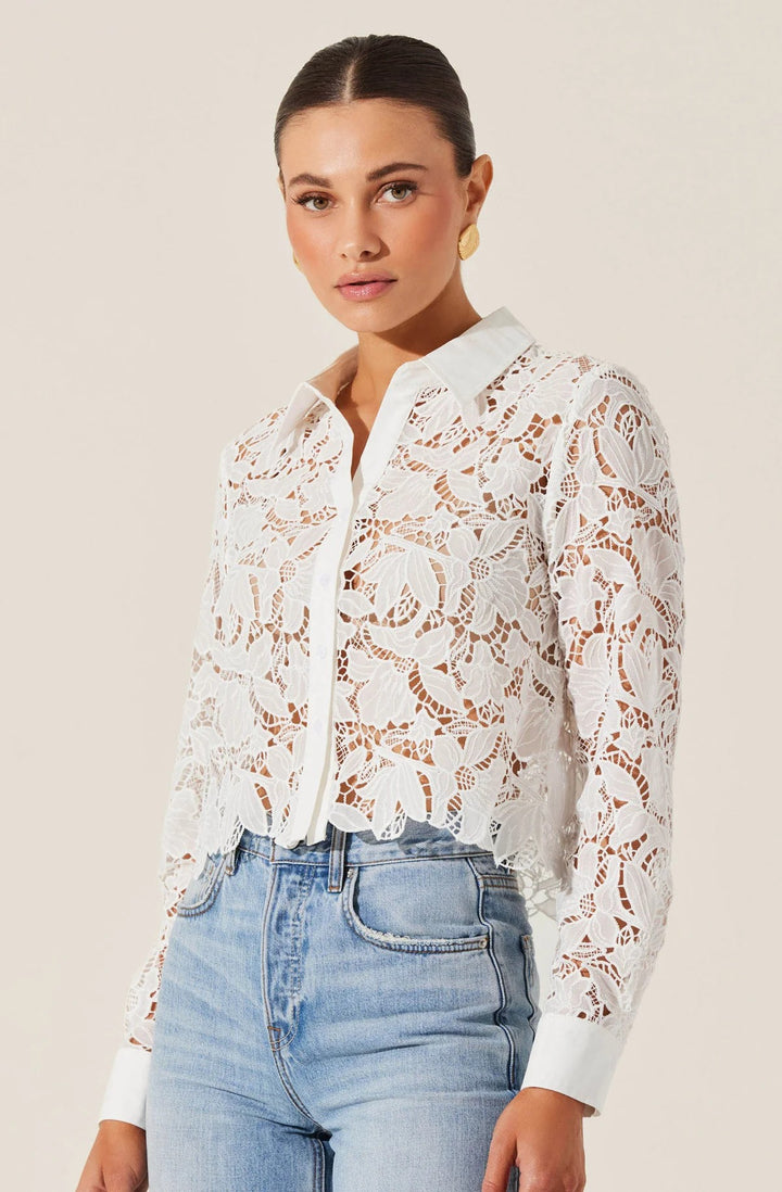 White Floral Lace Cropped Isabis Shirt