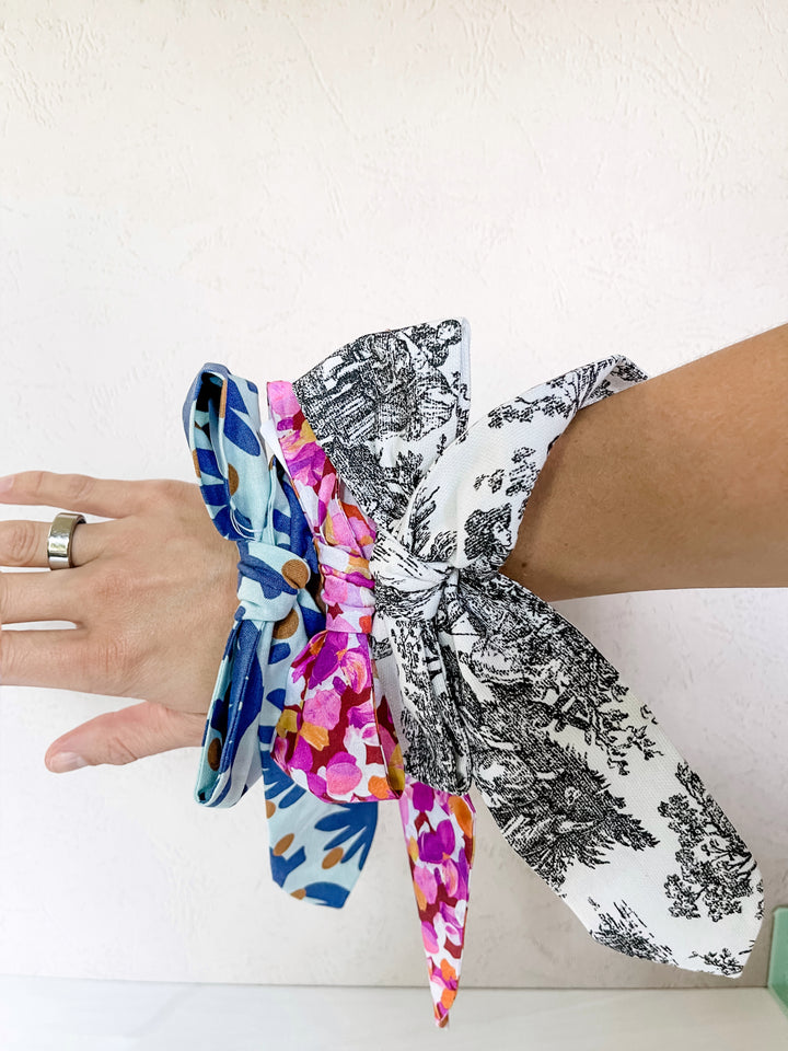 Flamenco Blue Ponytail Holder