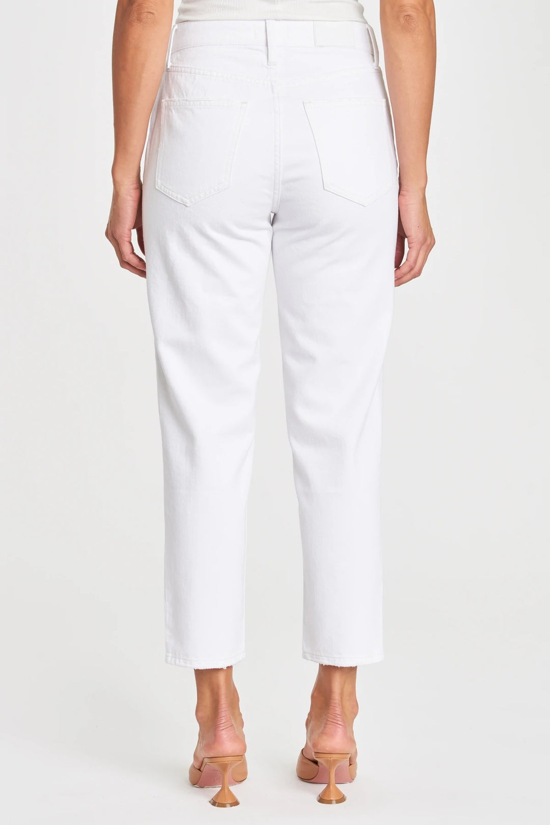 Snowstorm White Relaxed Cropped Jean